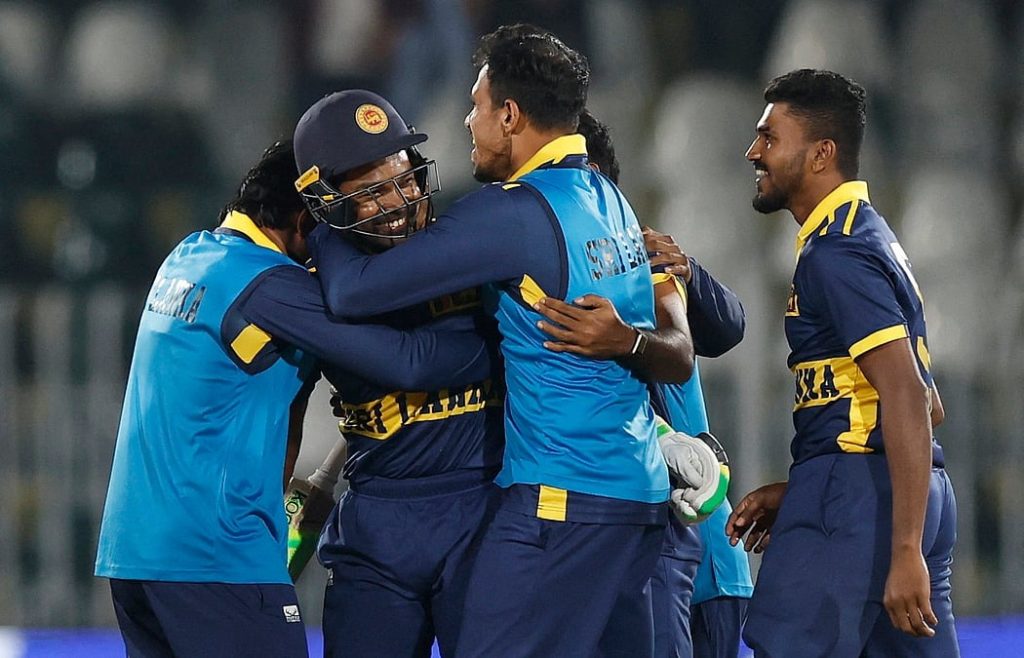 ৪২৯ রানের বিশাল লক্ষ্য টপকে শ্রীলঙ্কার অবিশ্বাস্য জয়