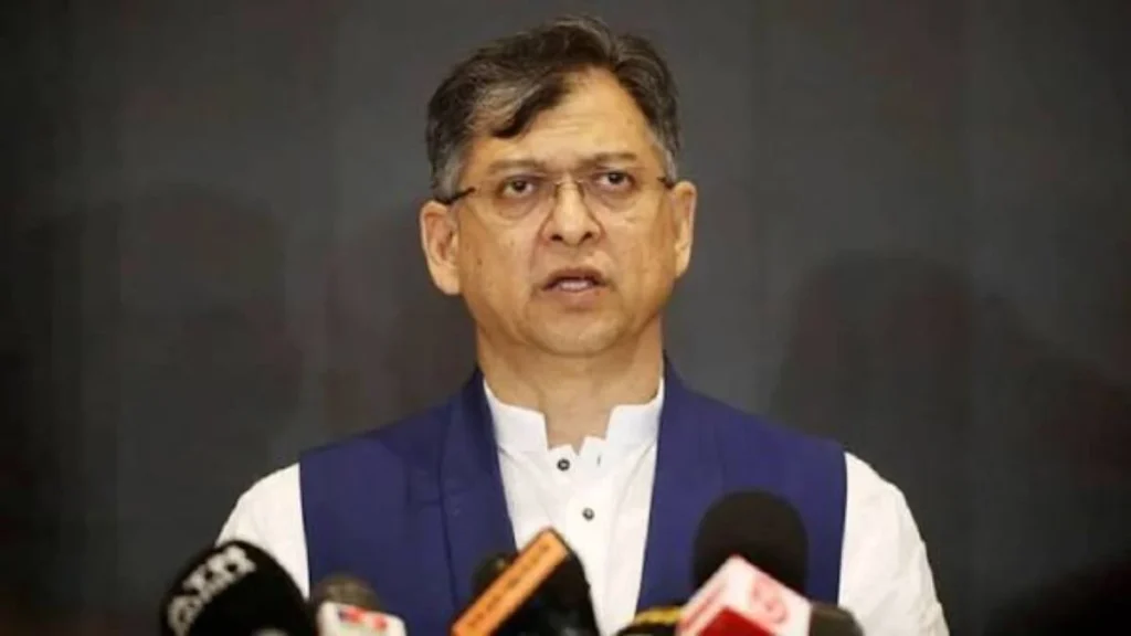 স্পিকারকে তত্ত্বাবধায়ক সরকারের প্রধান করার প্রস্তাব নিয়ে আলোচনা, জানালেন স্বরাষ্ট্রমন্ত্রী